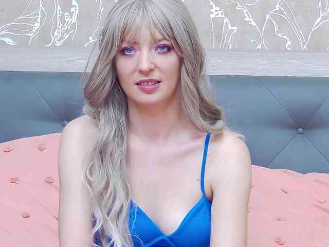 RosemaryGrey webcam