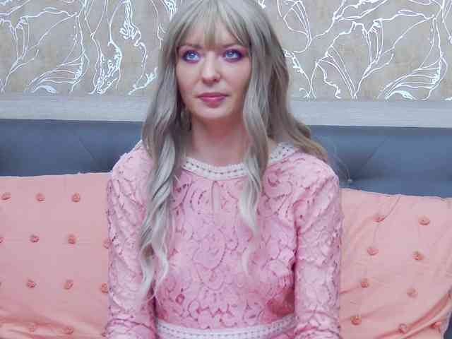 RosemaryGrey webcam