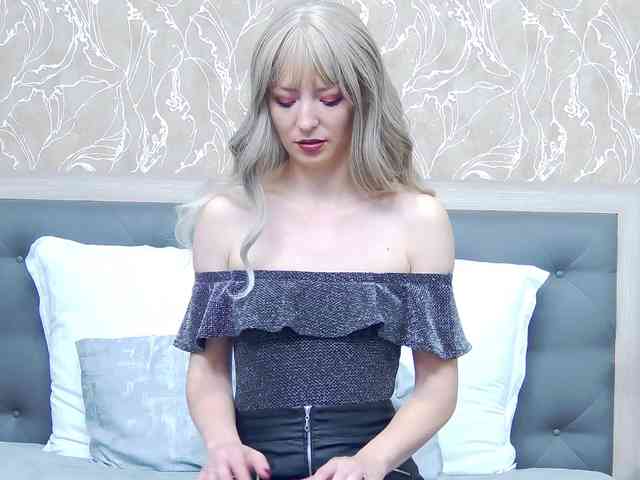 RosemaryGrey webcam