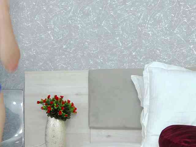 RosemaryGrey webcam