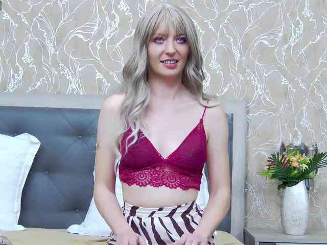 RosemaryGrey webcam