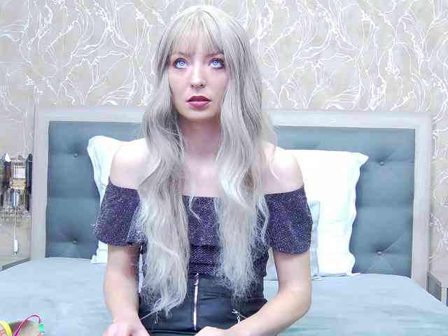 RosemaryGrey webcam