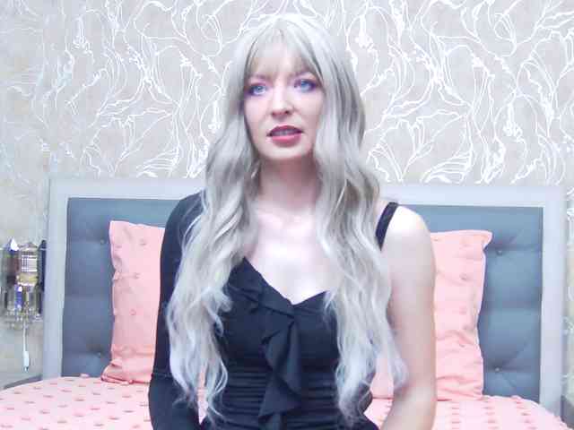 RosemaryGrey webcam