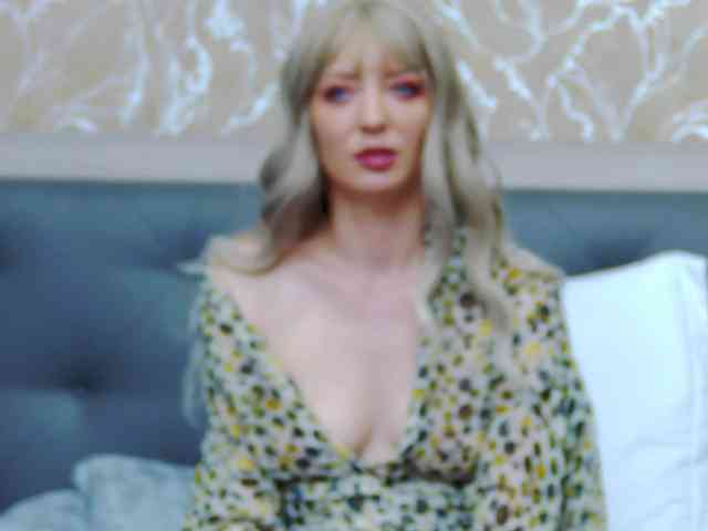 RosemaryGrey webcam