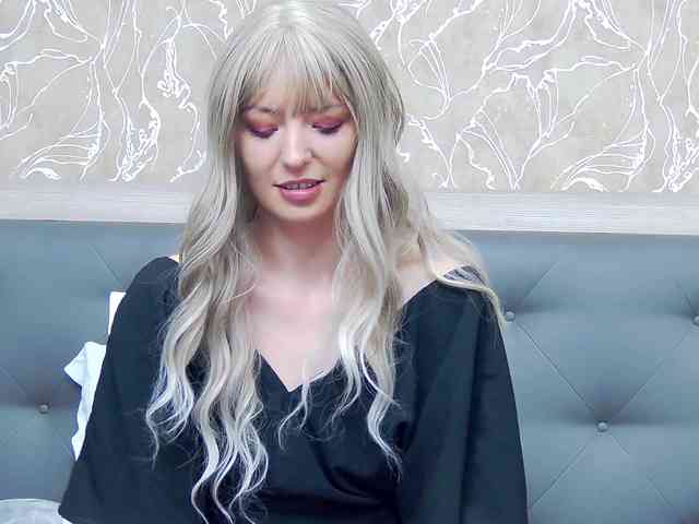 RosemaryGrey webcam