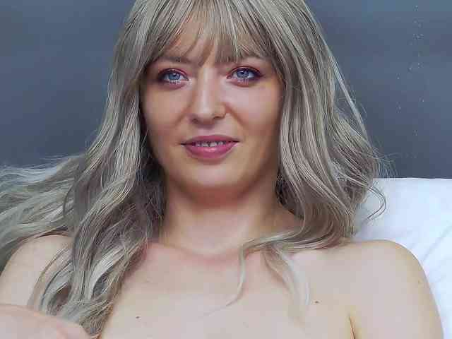 RosemaryGrey webcam