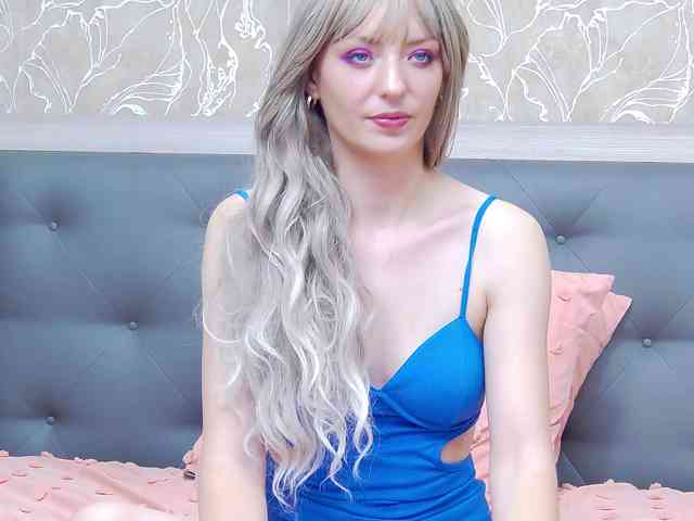 RosemaryGrey webcam