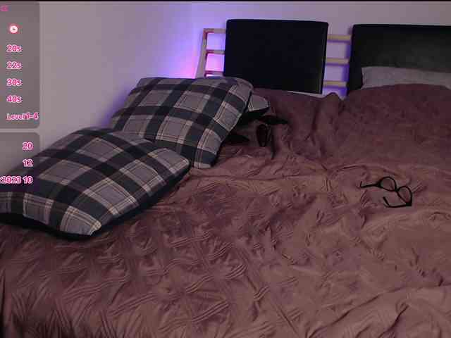 smallboss3 Sex Cam Show