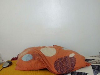 Candy011's Live Webcam