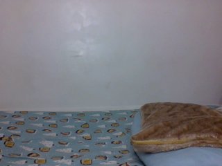 Candy011's Live Webcam