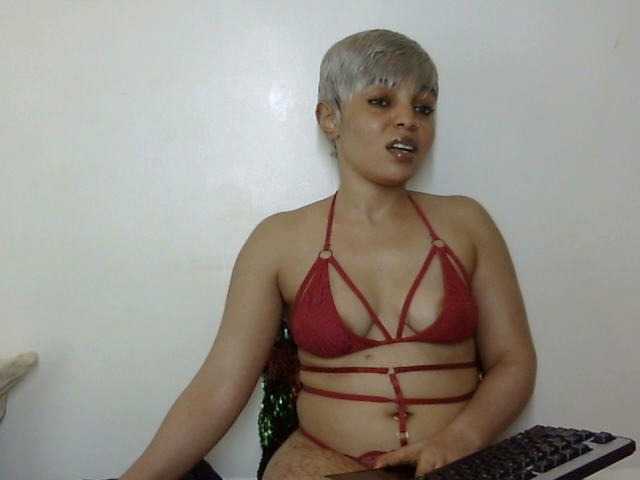 Ice-spice1 live cam on BongaCams