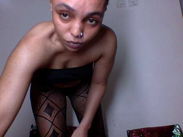 Ice-spice1 live cam on BongaCams