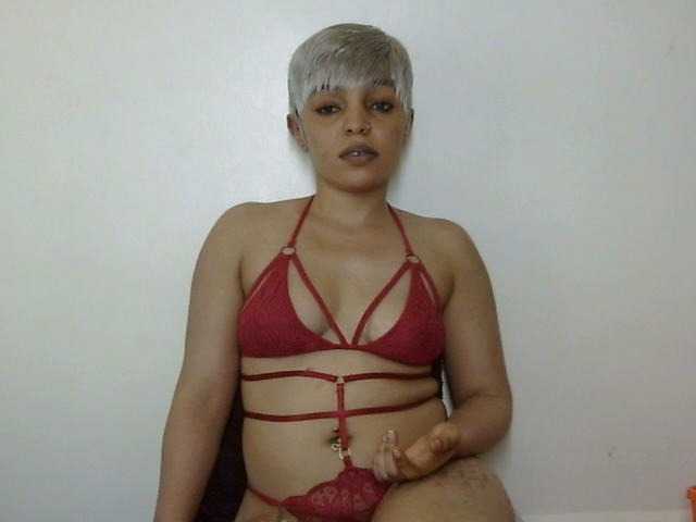 Ice-spice1 live cam on BongaCams