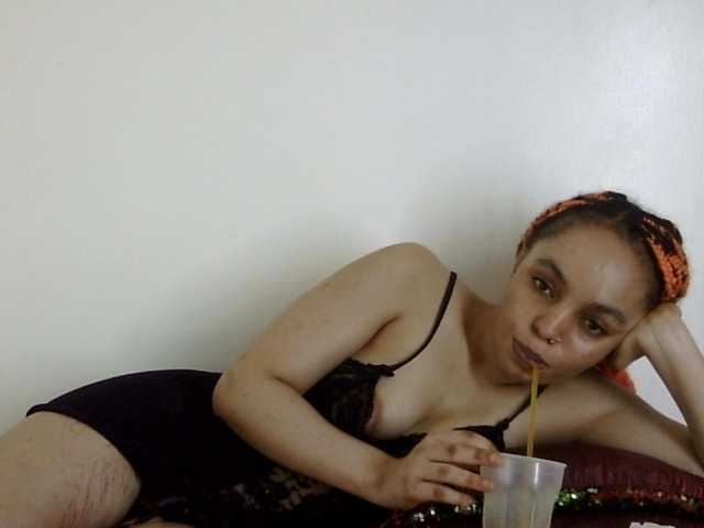 Ice-spice1 live cam on BongaCams