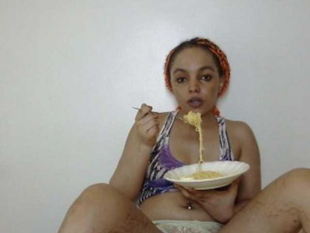 Ice-spice1 live cam on BongaCams
