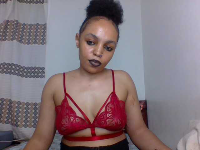 Ice-spice1 live cam on BongaCams