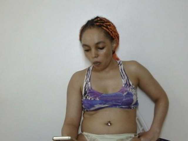 Ice-spice1 live cam on BongaCams