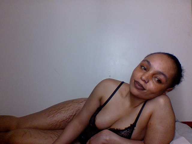 Ice-spice1 live cam on BongaCams