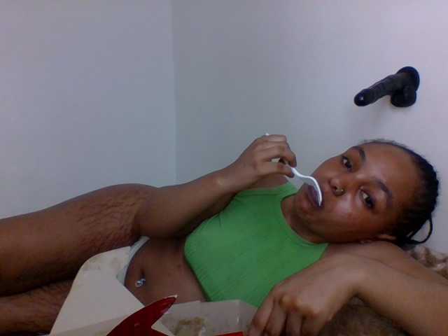 Ice-spice1 live cam on BongaCams