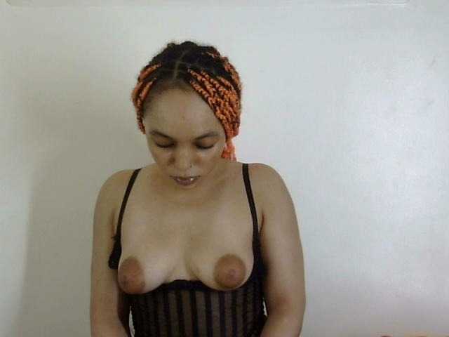 Ice-spice1 live cam on BongaCams