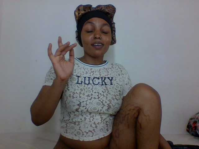 Ice-spice1 live cam on BongaCams