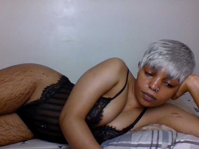 Ice-spice1 live cam on BongaCams