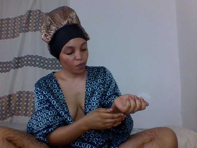 Ice-spice1 live cam on BongaCams