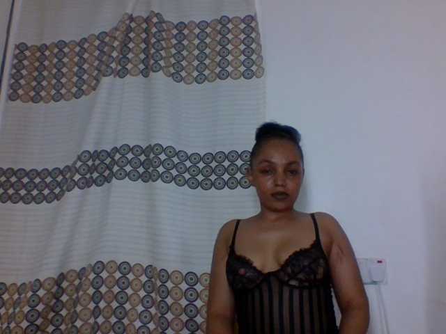 Ice-spice1 live cam on BongaCams