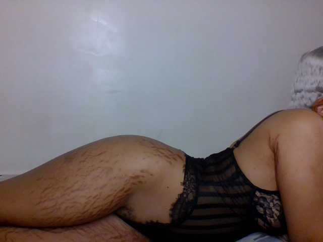 Ice-spice1 live cam on BongaCams