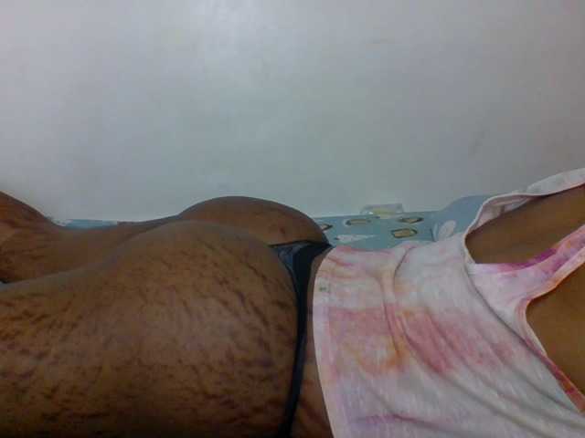 Ice-spice1 live cam on BongaCams