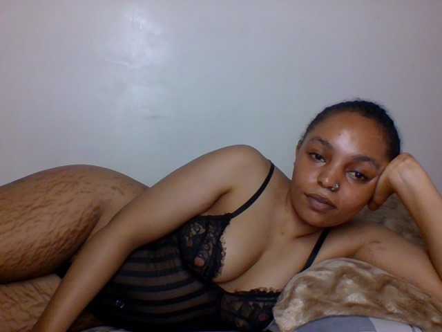 Ice-spice1 live cam on BongaCams