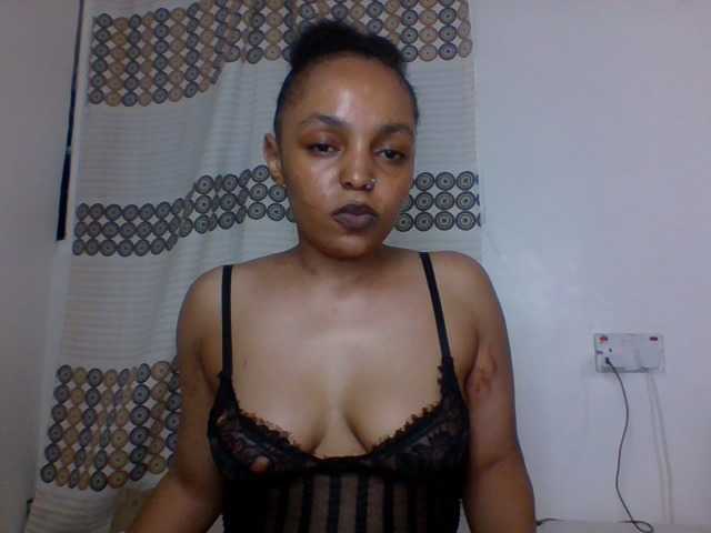 Ice-spice1 live cam on BongaCams