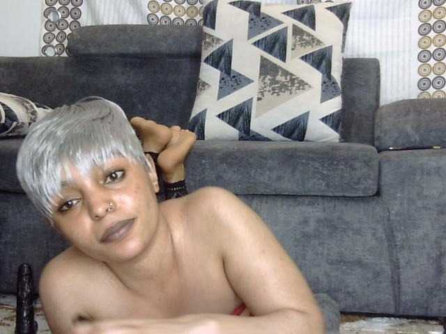 Ice-spice1 live cam on BongaCams