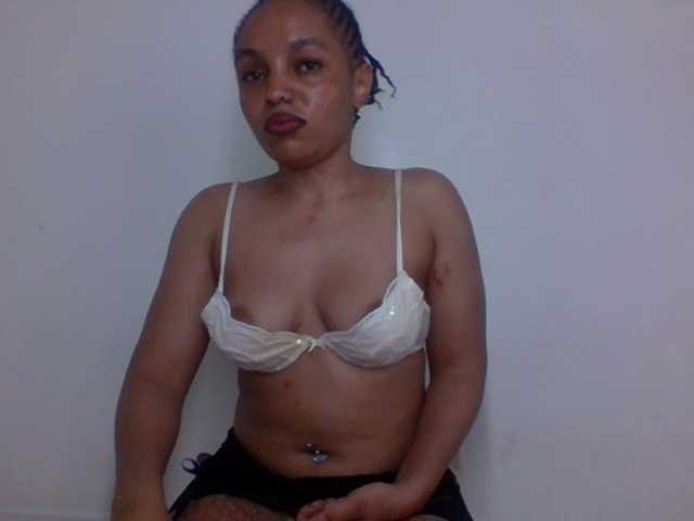 Ice-spice1 live cam on BongaCams