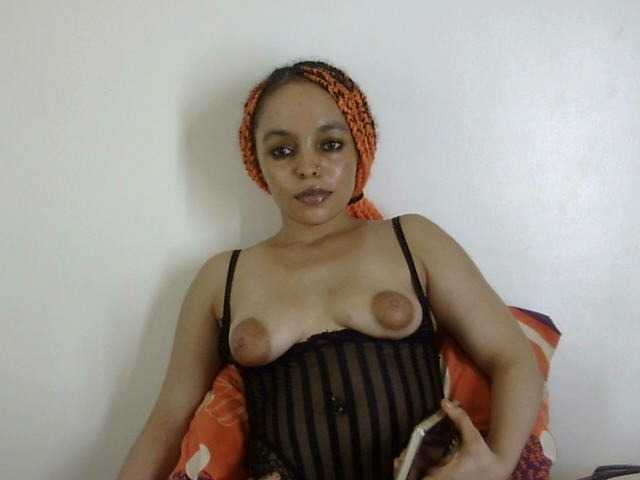 Ice-spice1 live cam on BongaCams