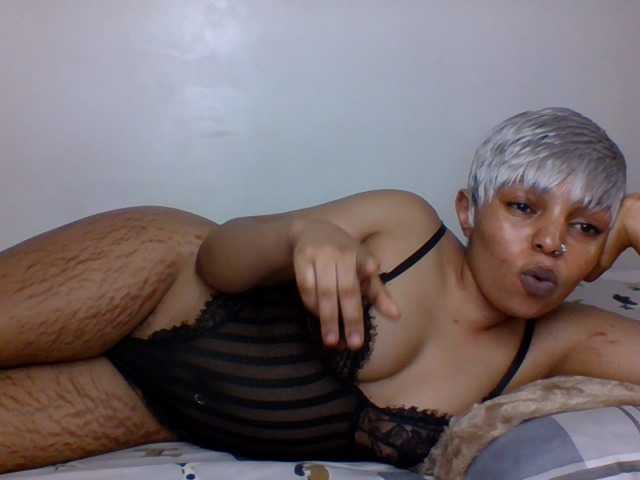 Ice-spice1 live cam on BongaCams