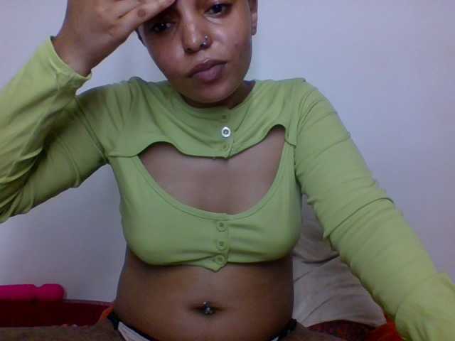 Ice-spice1 live cam on BongaCams