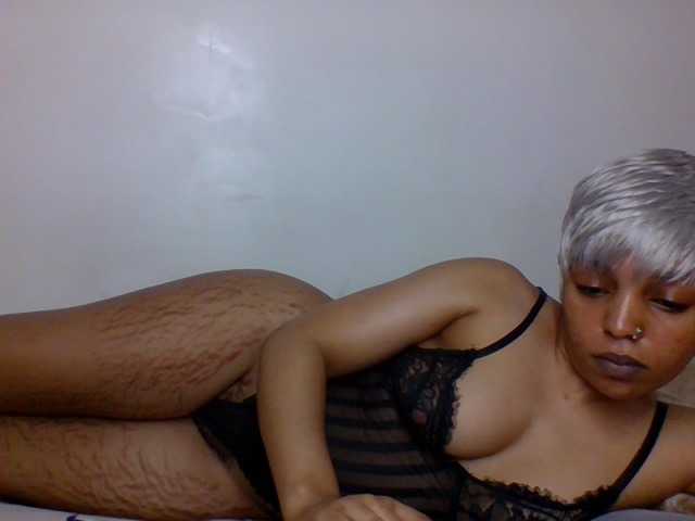 Ice-spice1 live cam on BongaCams