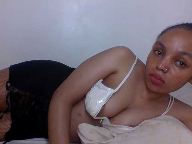 Ice-spice1 live cam on BongaCams