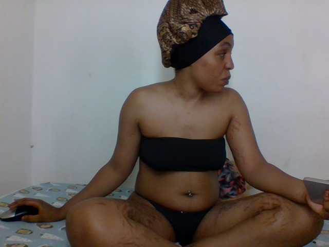 Ice-spice1 live cam on BongaCams