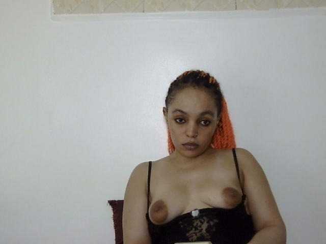 Ice-spice1 live cam on BongaCams