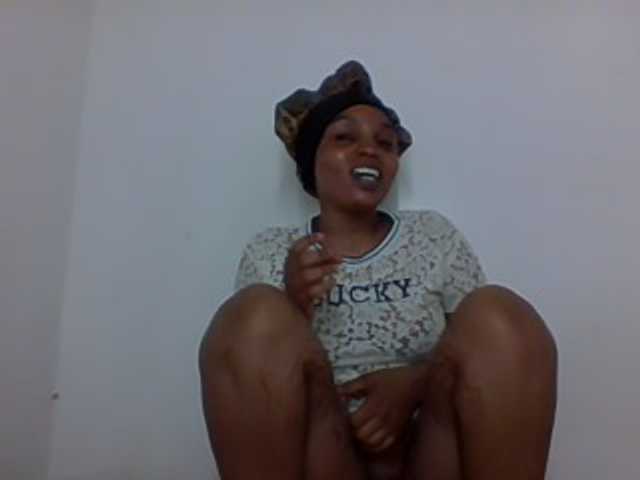 Ice-spice1 live cam on BongaCams