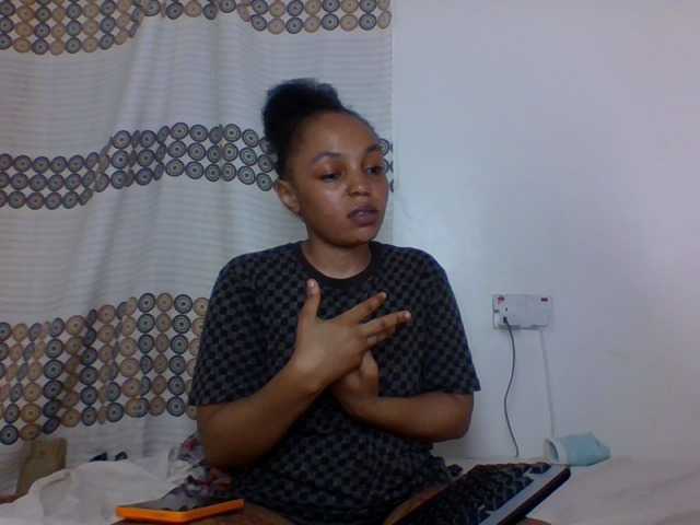 Ice-spice1 live cam on BongaCams