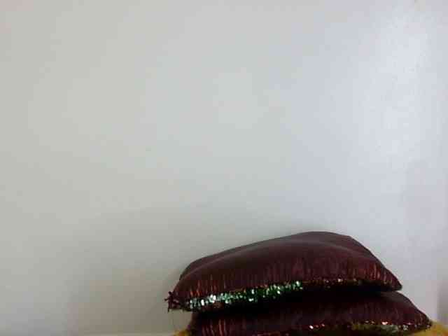 Candy011 webcam