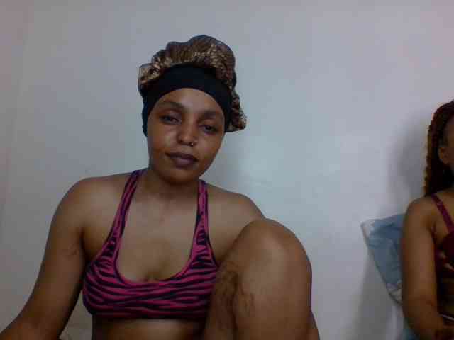 Candy011 webcam