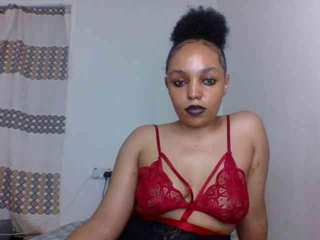 Candy011 webcam