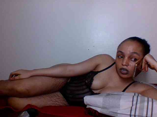 Candy011 webcam