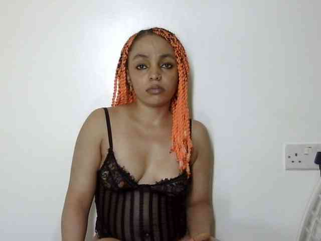 Candy011 webcam