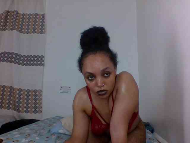 Candy011 webcam