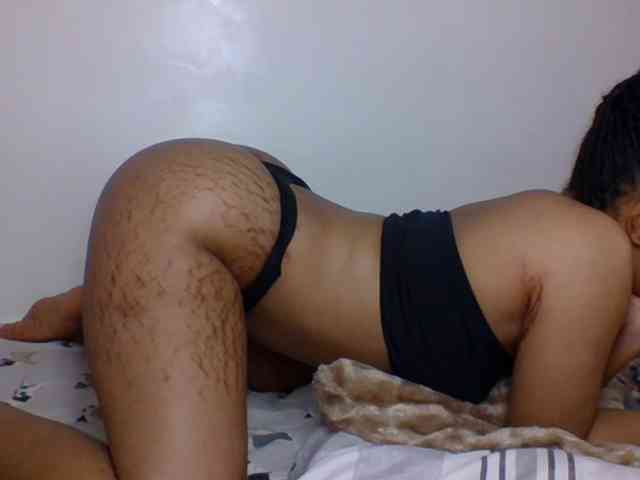 Candy011 webcam